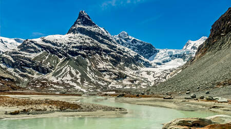 De stuwdam van Ferpècle en de Dent Blanche