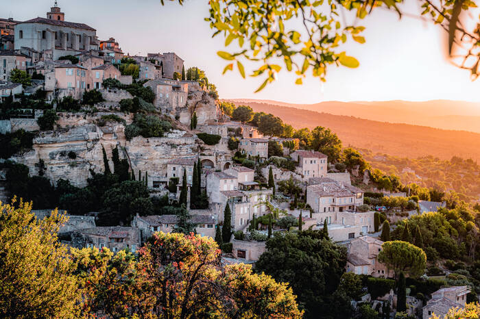 Gordes nat Gordes nat