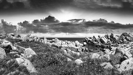 Kustlijn op de Lavezzi eilanden Kustlijn op de Lavezzi eilanden