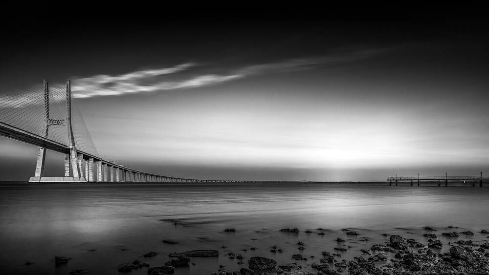 PORTUGAL - Vasco de Gama brug - 3077NB