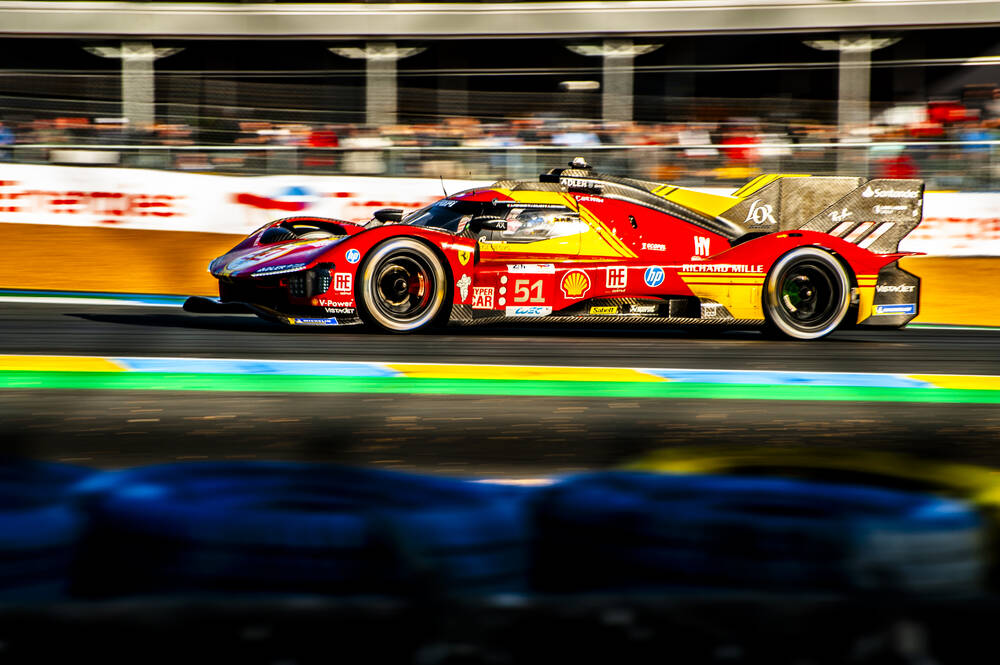 Ferrari 499P duel in the sun at the 24H Le Mans 2024