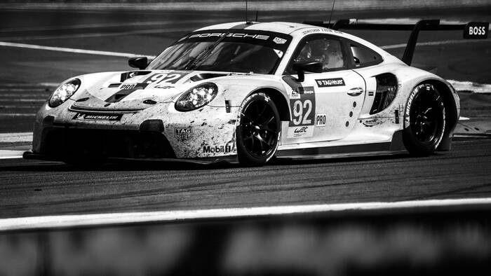 Kevin Estre 911 Le Mans 2021 raket