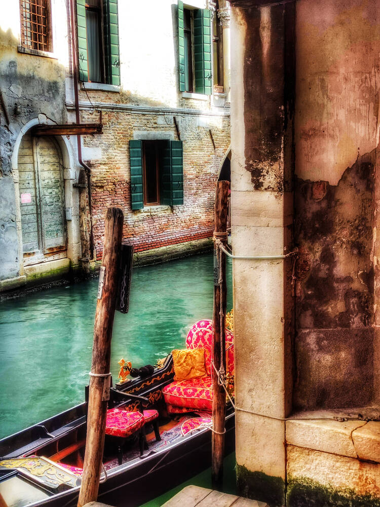 Gondelarchitektur und Kanäle