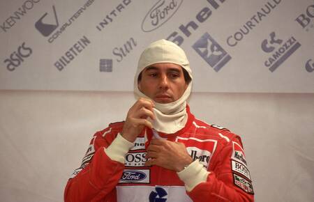 Ayrton bivakmuts bereidt zich voor op F1 Ayrton bivakmuts bereidt zich voor op F1