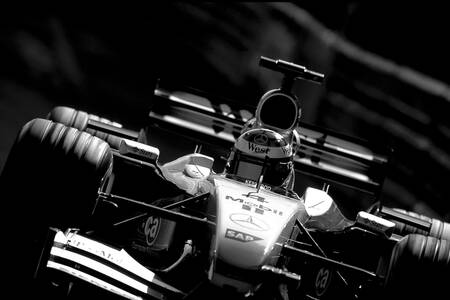 Mika Hakkinen in de straten van Monaco