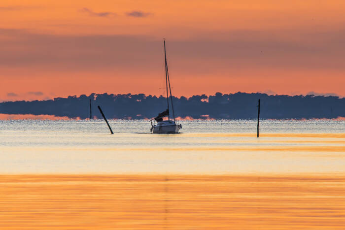 Couleurs chaudes sur le bassin Couleurs chaudes sur le bassin