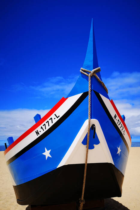 Barque de pêche à Nazaré Barque de pêche à Nazaré