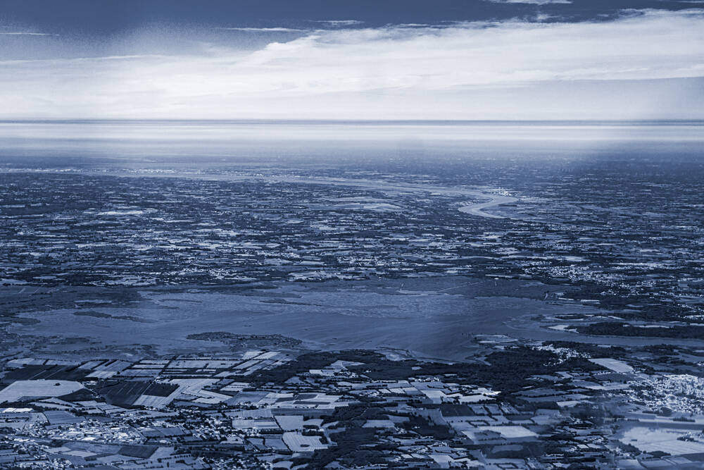 Lake of Grand-Lieu and the Loire in Nantes