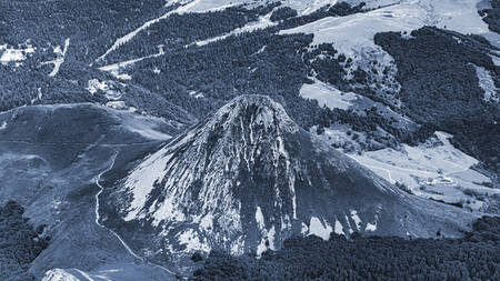 Puy Griou i Centralmassivet 1690 m Puy Griou i Centralmassivet 1690 m