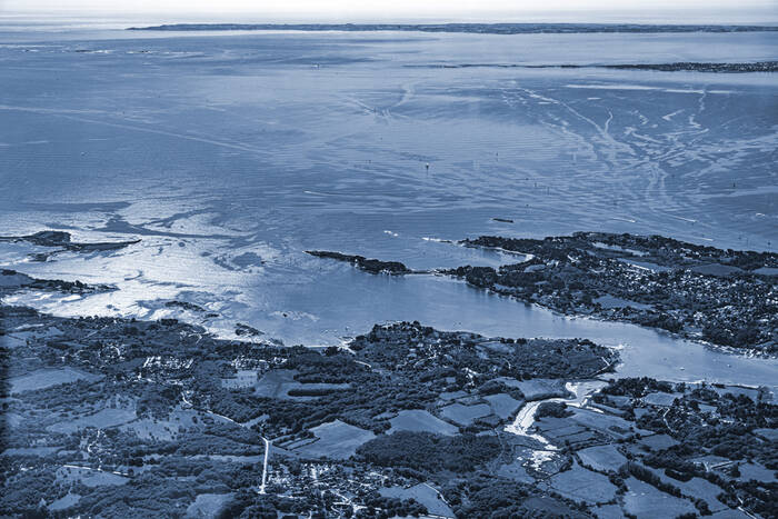 Anse de Trehennarvour strand en Men er Bellec punt tussen La Trinité en Locmariaquer