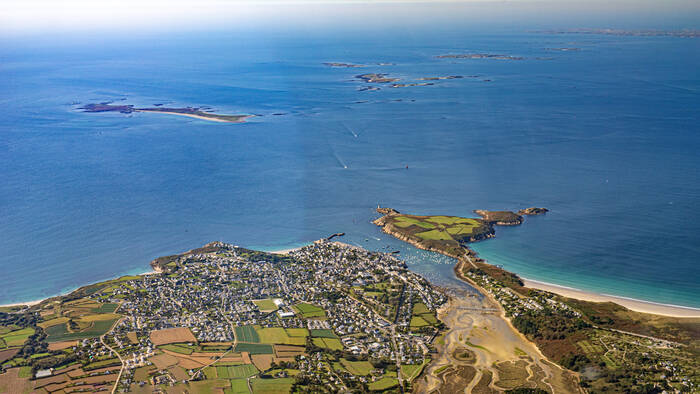 Le Conquet la chaussée de Molene and Ouessant la plage des blanc sablons Le Conquet la chaussée de Molene and Ouessant la plage des blanc sablons