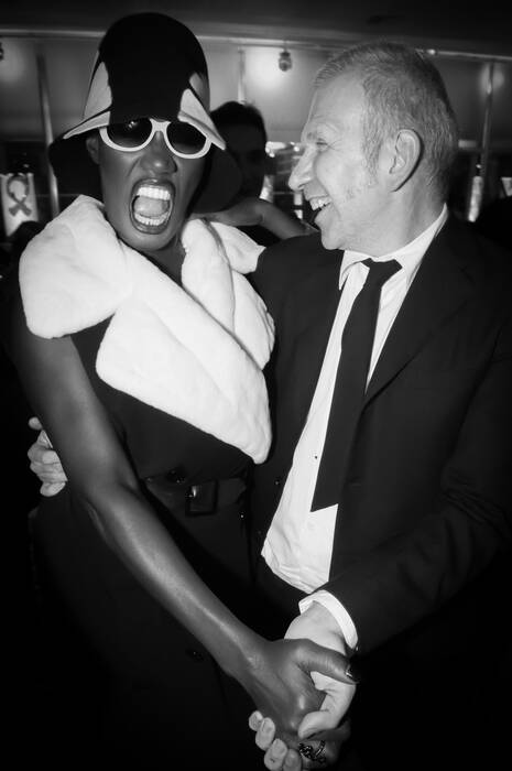 Grace Jones & Jean Paul Gaultier (2012) Grace Jones & Jean Paul Gaultier (2012)