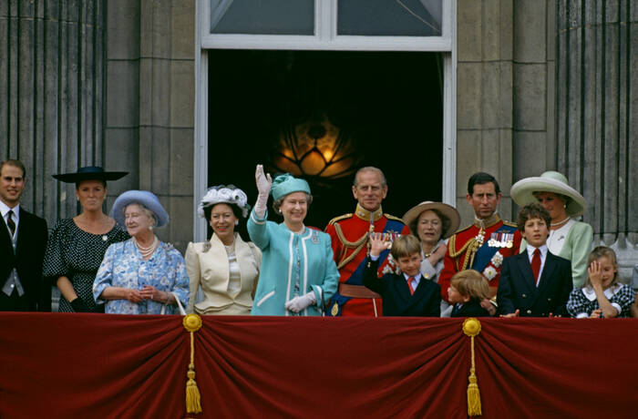 British family christmas photographs 199os