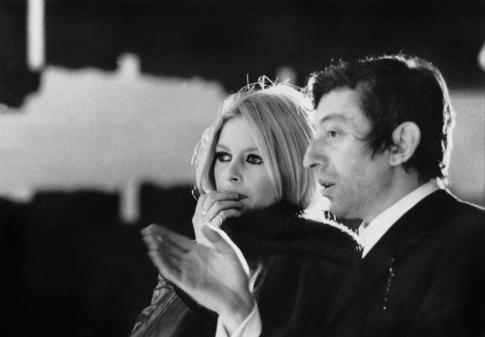Brigitte Bardot e Serge Gainsbourg ne "Io, l'amore" (1967) Brigitte Bardot e Serge Gainsbourg ne "Io, l'amore" (1967)