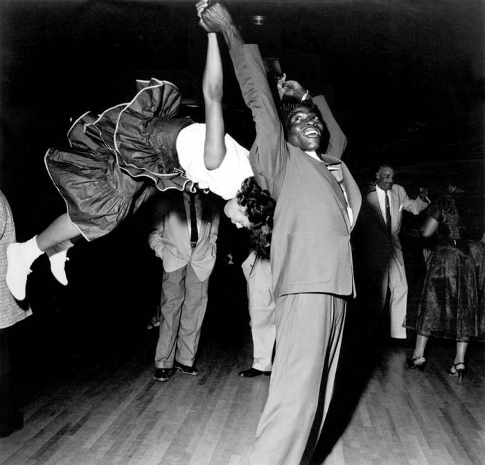 Paardendansen in de Savoy Ballroom in New York City. Paardendansen in de Savoy Ballroom in New York City.