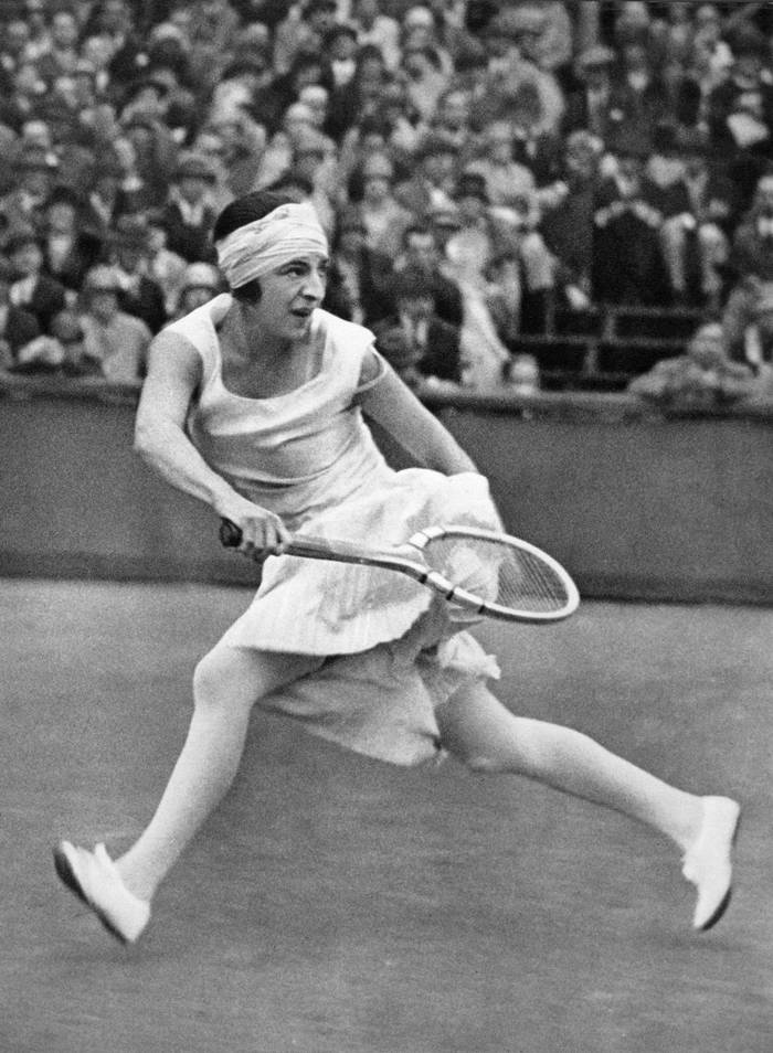 Suzanne Lenglen a terra nel 1926 Suzanne Lenglen a terra nel 1926