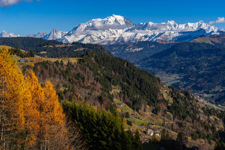 Hameau de Chaucisse y Le Mont-Blanc 3 Hameau de Chaucisse y Le Mont-Blanc 3
