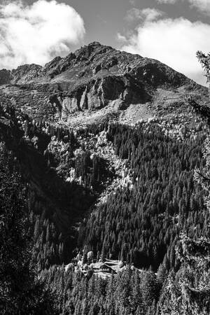 Refugio de Nant Boran - GR5 - les Contamines Montjoie Refugio de Nant Boran - GR5 - les Contamines Montjoie