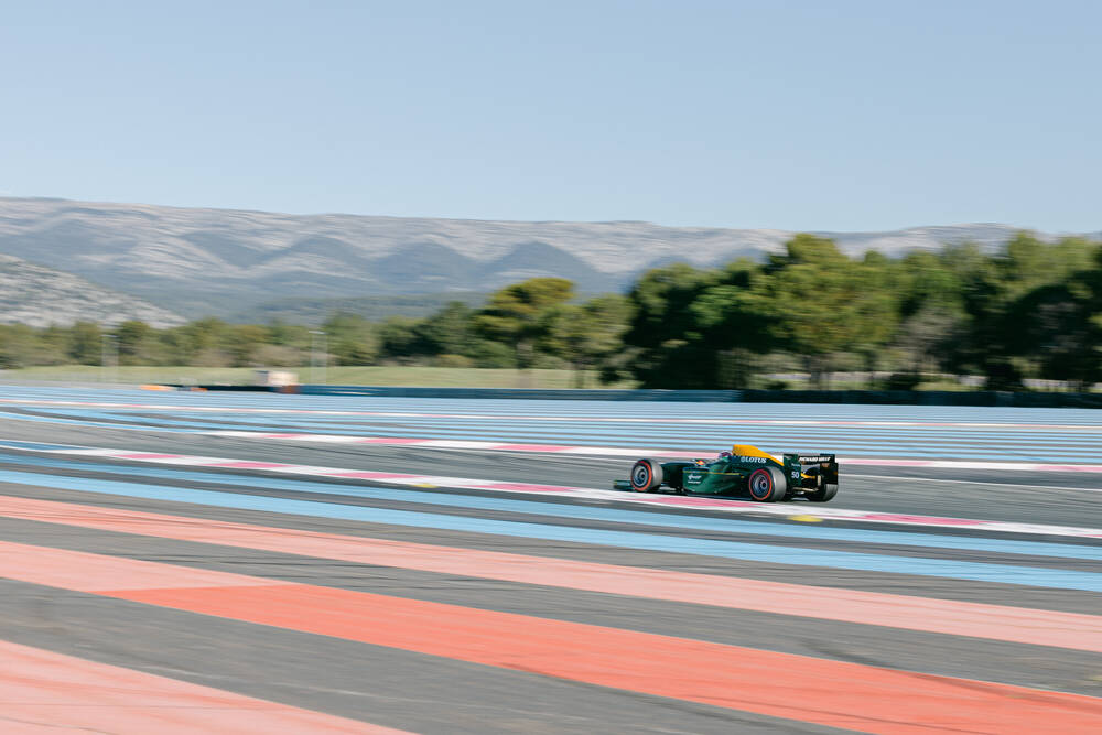 GP2 Lotus bij de Franse Historische Grand Prix
