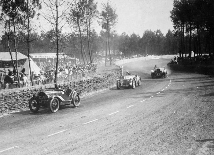 Austin Seven in the lead (1934) Austin Seven in the lead (1934)