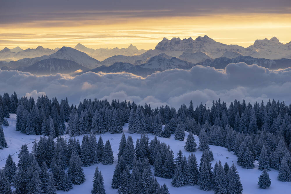 Les aiguilles du midi montagne Suisse