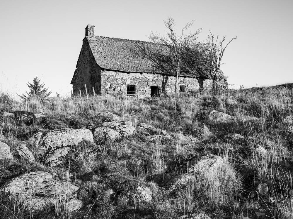 Een oude Buron in de Aubrac in de herfst