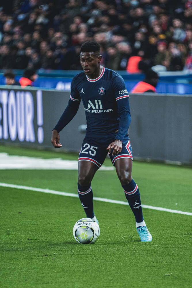 Nuno Mendes against Lorient