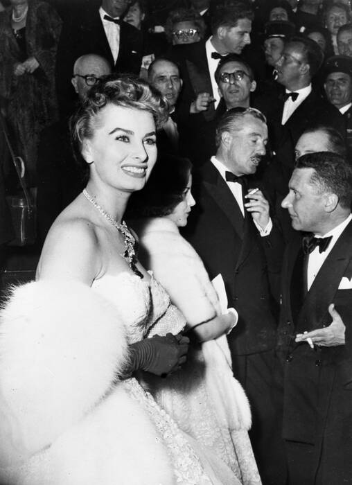 Sophia Loren al Festival di Cannes 1955 Sophia Loren al Festival di Cannes 1955