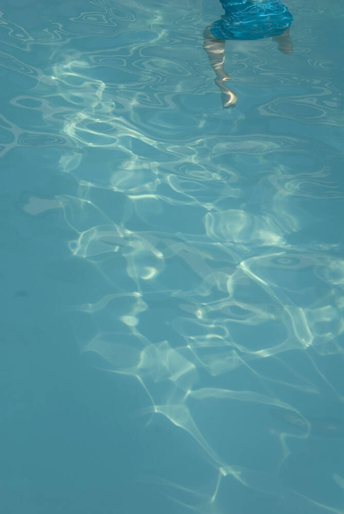 Erste Schritte im Pool