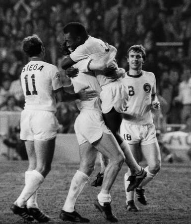 NASL 1976 NY Cosmos 6 LA Aztecs 0 NASL 1976 NY Cosmos 6 LA Aztecs 0