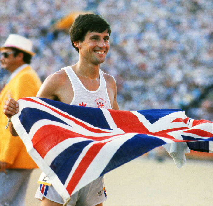 Sebastian Coe wint de 1500m finale op de Olympische Spelen van Los Angeles in 1984.