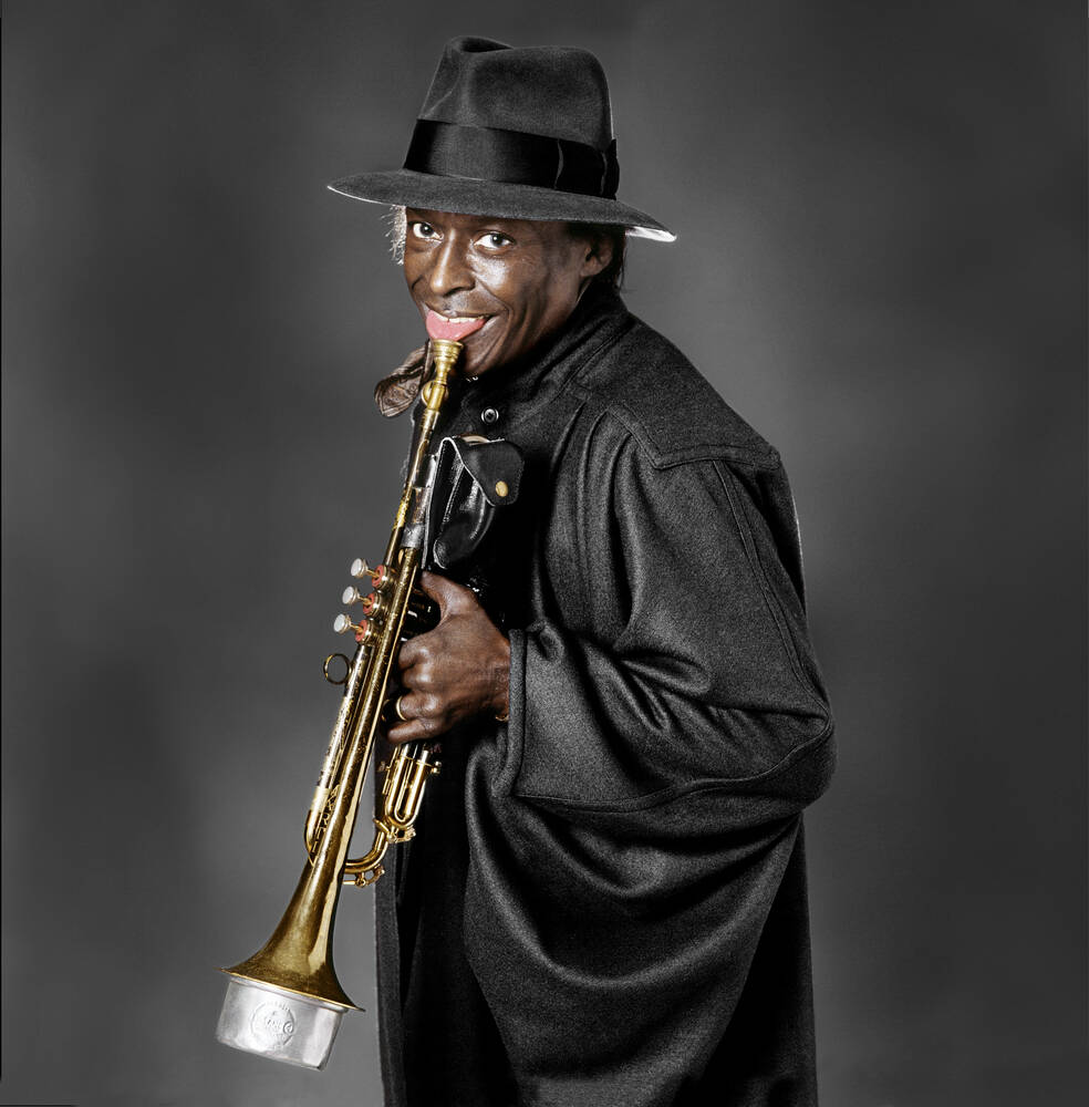Miles Davis in 1982 in New York - Photographic print for sale