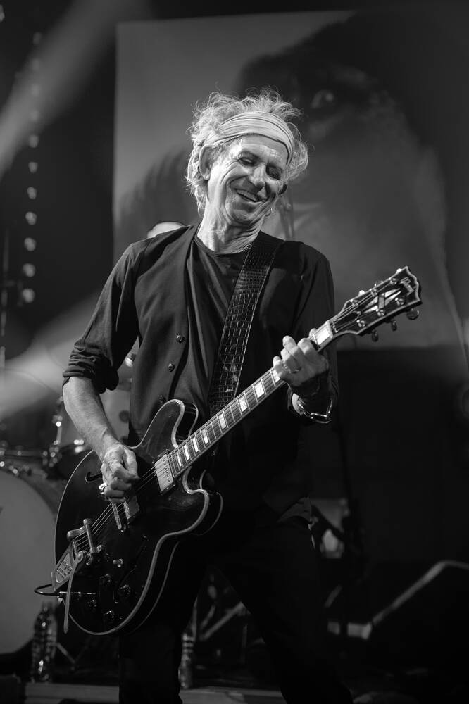 Keith Richards treedt op in La Trabendo Rock Club in 2012