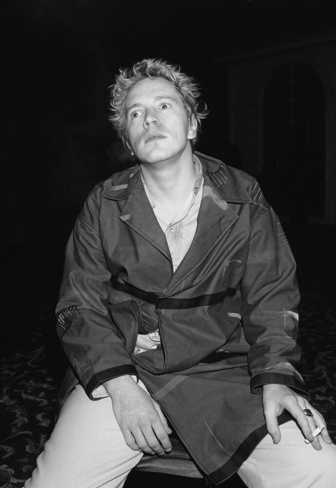 Sex Pistol John Lydon alla conferenza stampa del 1983