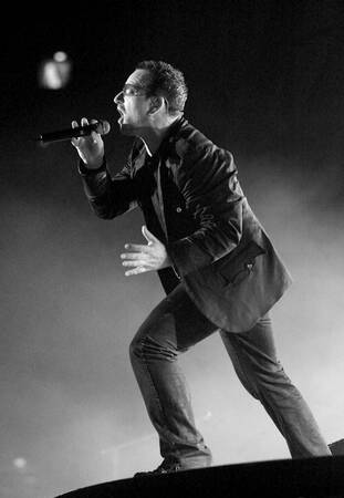 Bono de U2 à Sydney en 2006 Bono de U2 à Sydney en 2006