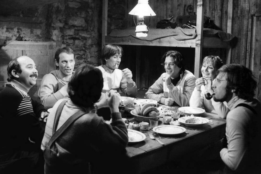 Le Splendid à table - Les Bronzés font du ski en 1979 - Photo et Tableau - Editions Limitées - Achat / Vente