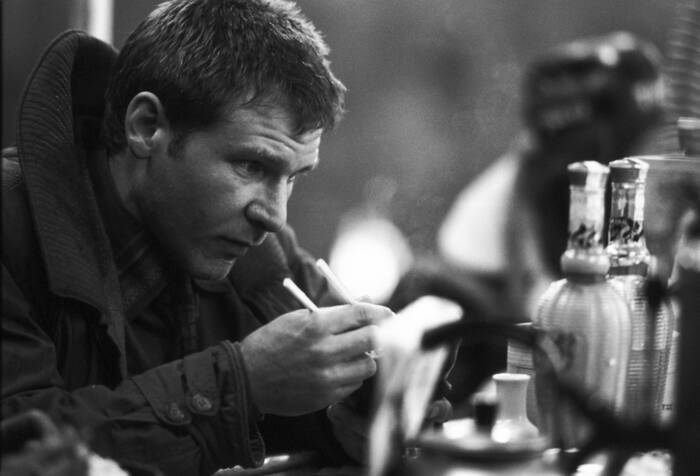 Harrison Ford op de set van Blade Runner