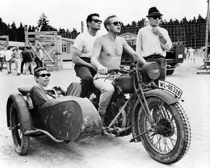 Steve Mc Queen op de set van La grande evasion Steve Mc Queen op de set van La grande evasion