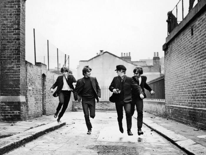 I Beatles in A Hard Day's Night nel 1964 I Beatles in A Hard Day's Night nel 1964