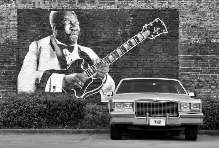 Cadillac garée en Indeiola Mississippi USA Cadillac garée en Indeiola Mississippi USA