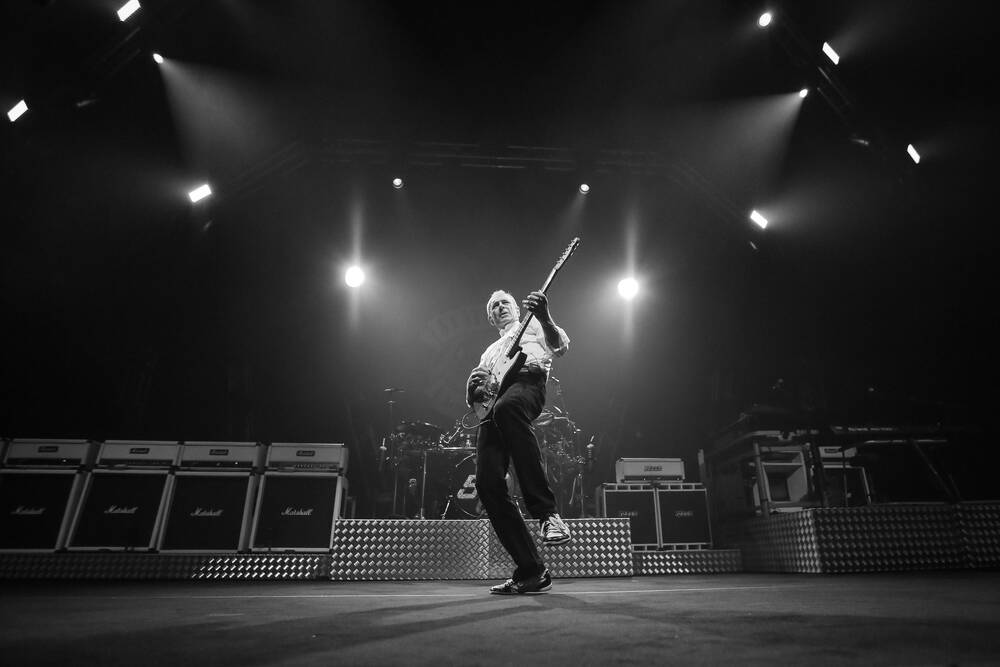 Francis Rossi de Status Quo à l'O2 Arena de Londres le 13 décembre 2015