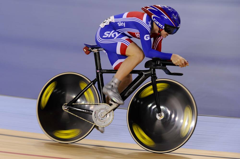 Laura Trott wint goud - Omnium Dames