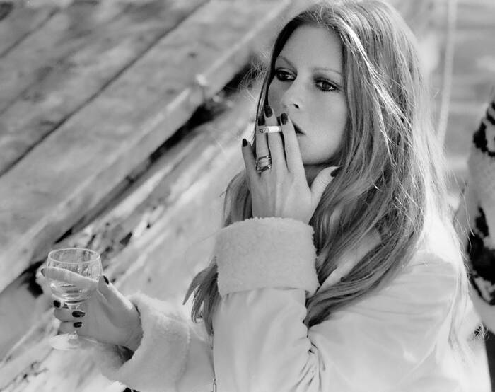 Backstage Diva - Brigitte Bardot Backstage Diva - Brigitte Bardot