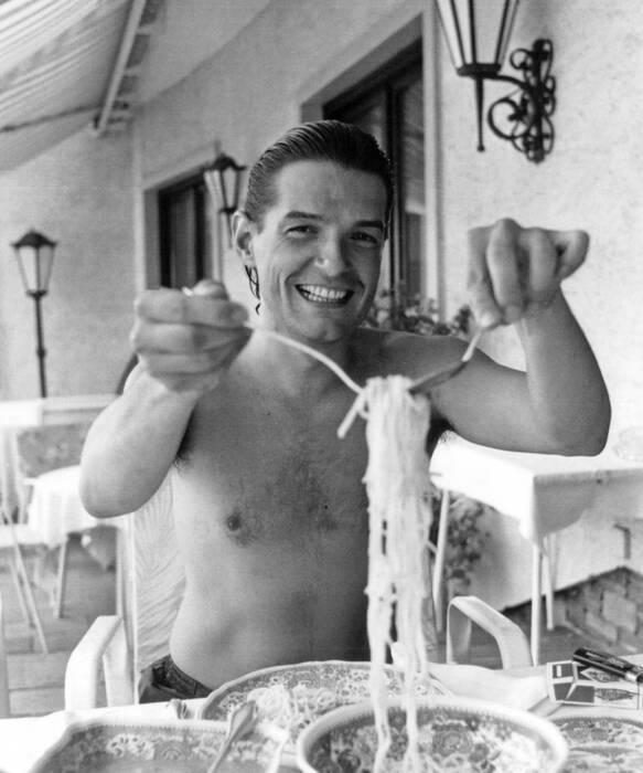 Falco in vacanza Falco in vacanza