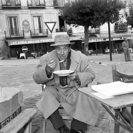 Fernandel vid bordet Fernandel vid bordet