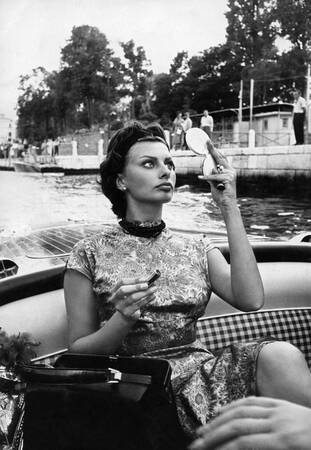 Sophia Loren på Venedigs internationella filmfestival Sophia Loren på Venedigs internationella filmfestival