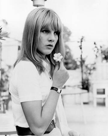 Sylvie Vartan met een bloem Sylvie Vartan met een bloem