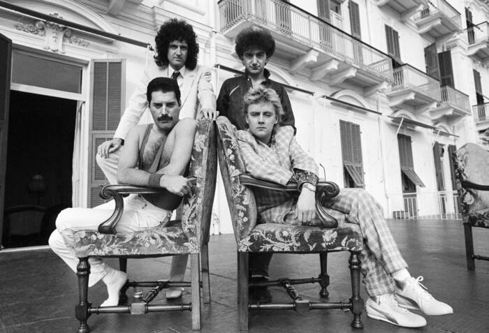 Queen - Sessione fotografica a Sanremo (1984) Queen - Sessione fotografica a Sanremo (1984)