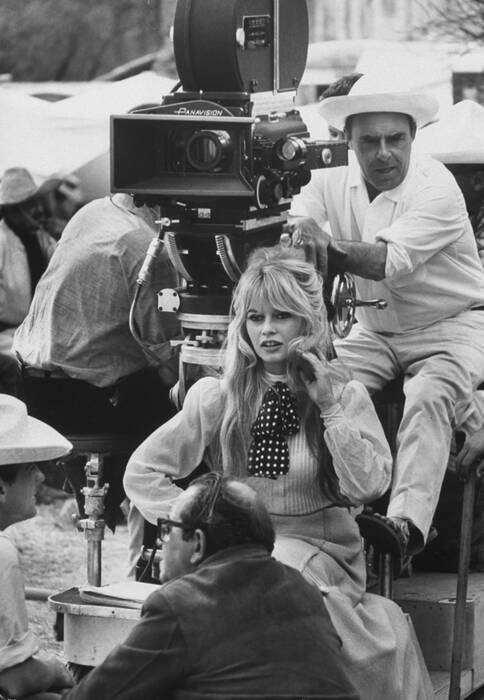 Brigitte Bardot - Op de set van Viva Maria Brigitte Bardot - Op de set van Viva Maria