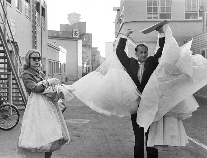 Grace Kelly - Laatste bezoek aan de Hollywood Studio Grace Kelly - Laatste bezoek aan de Hollywood Studio